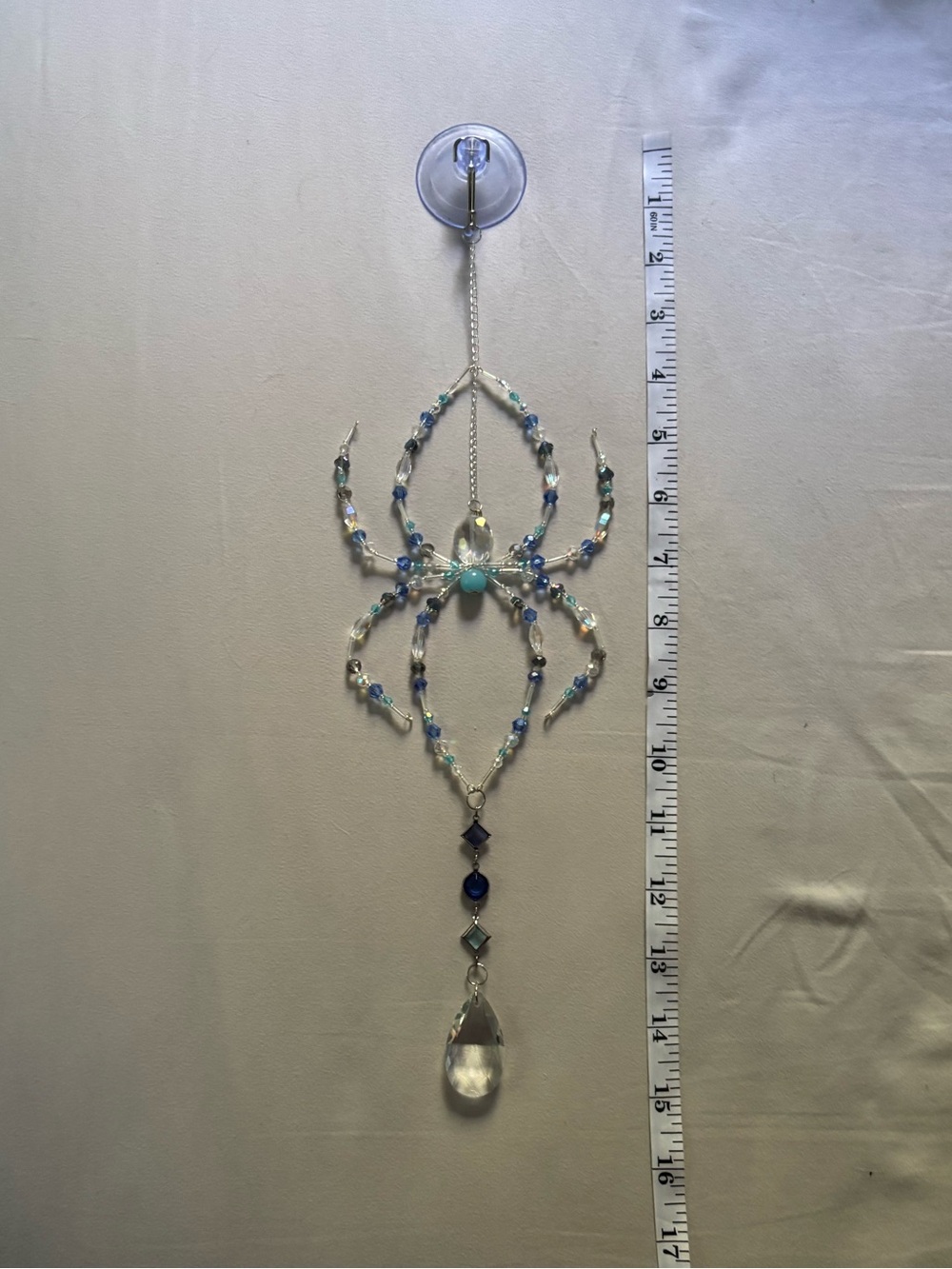 Crystal beaded spider suncatcher. - Picture 13 of 13